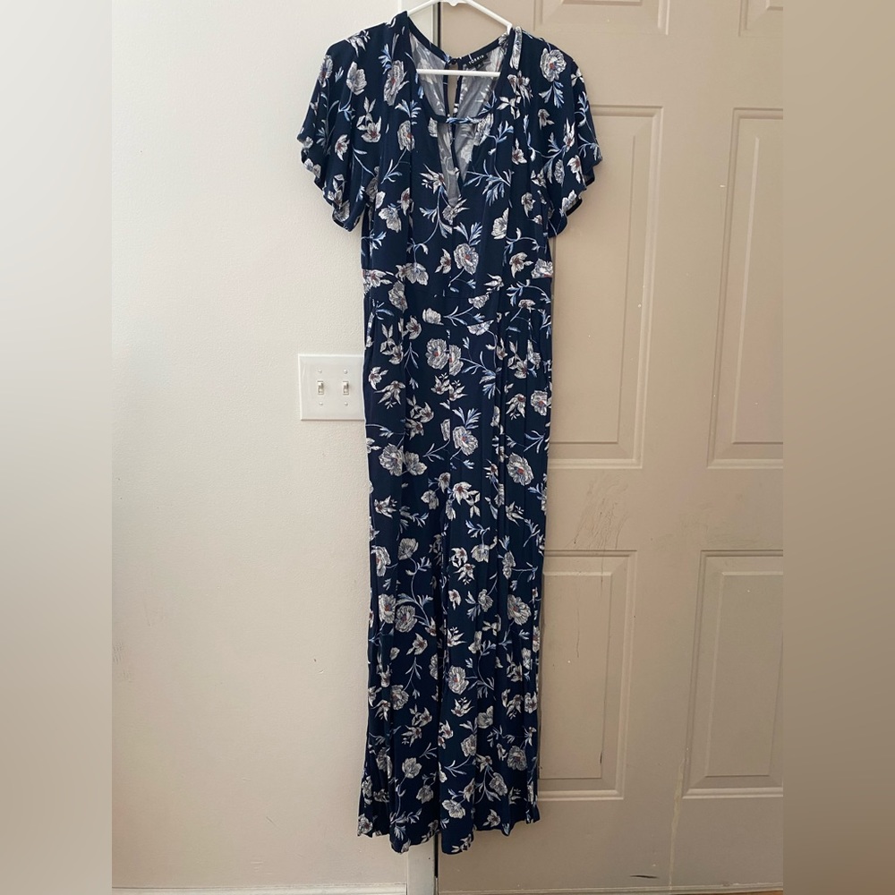 Torrid Navy Floral Romper Size 0